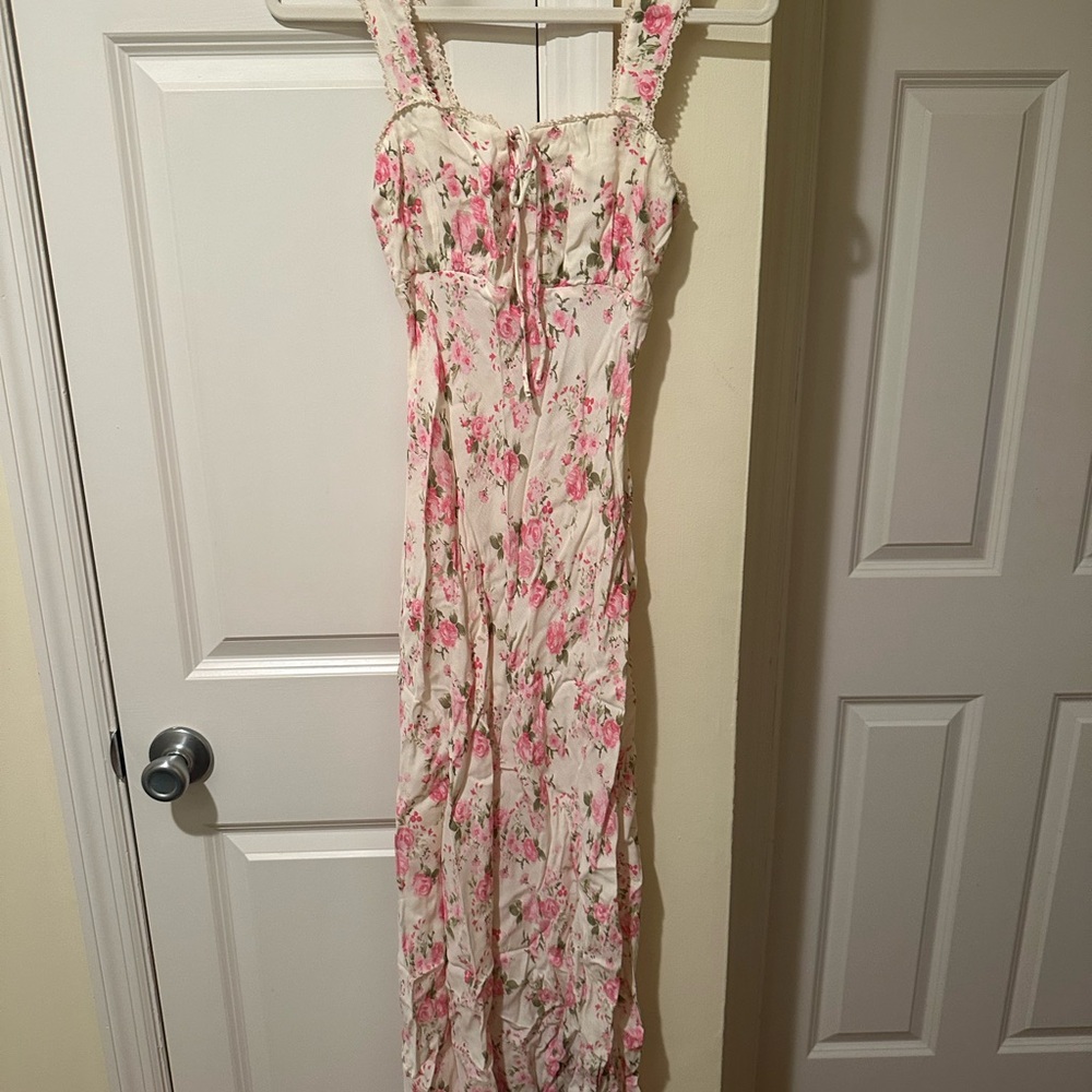 Floral Maxi Dress with Pink and Cream Design